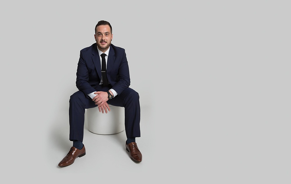 Theo Efkarpidis: a man on the way up