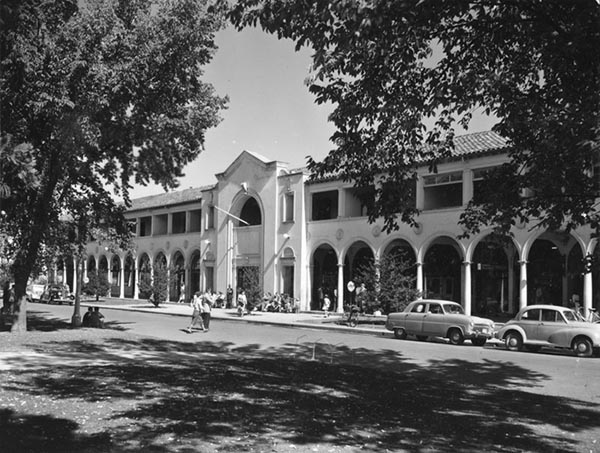 Melbourne Building 1953.