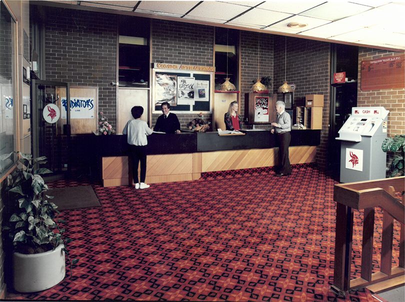 Vikings Erindale interior 1979